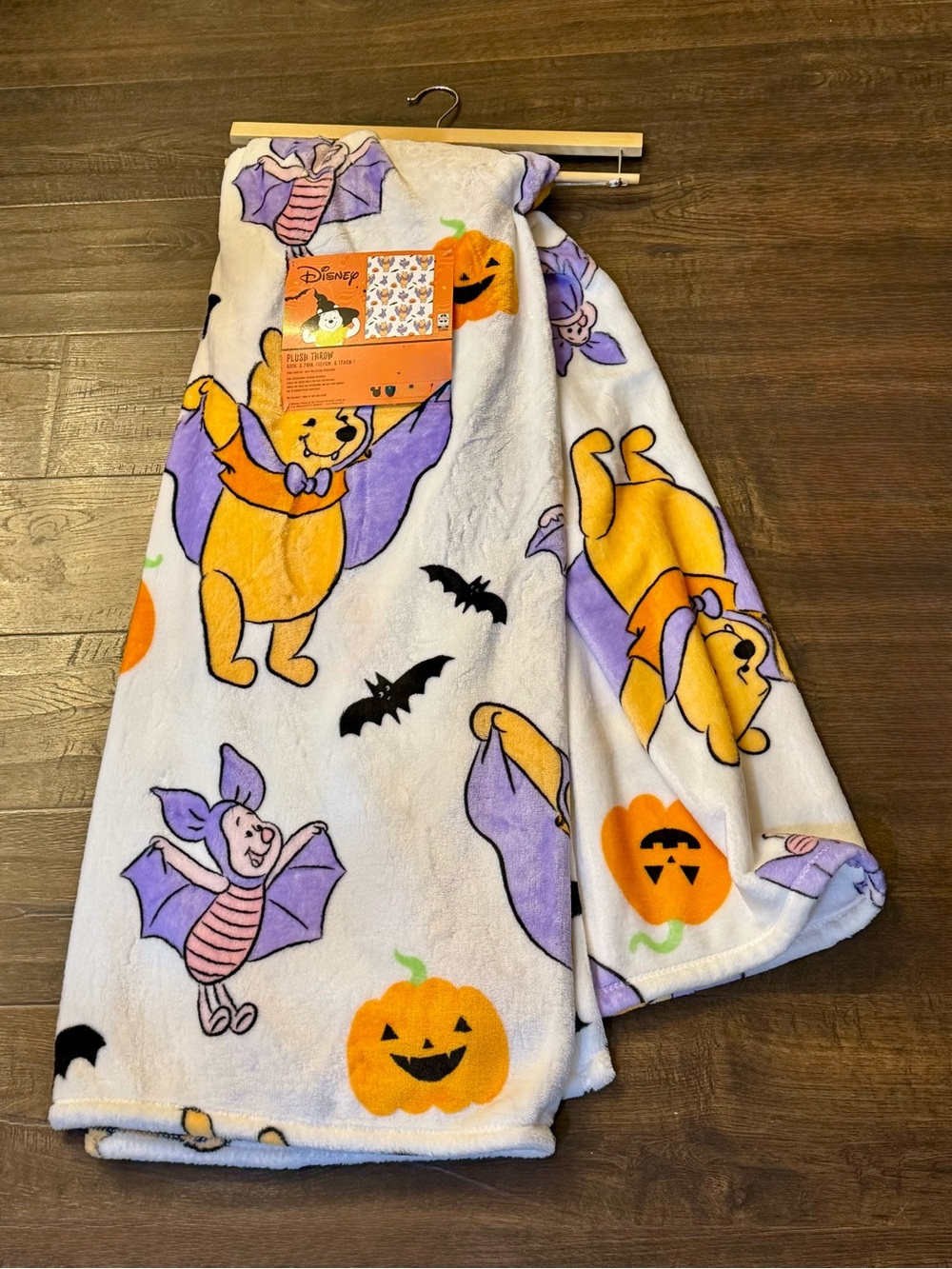 Winnie the Pooh Halloween throw blanket